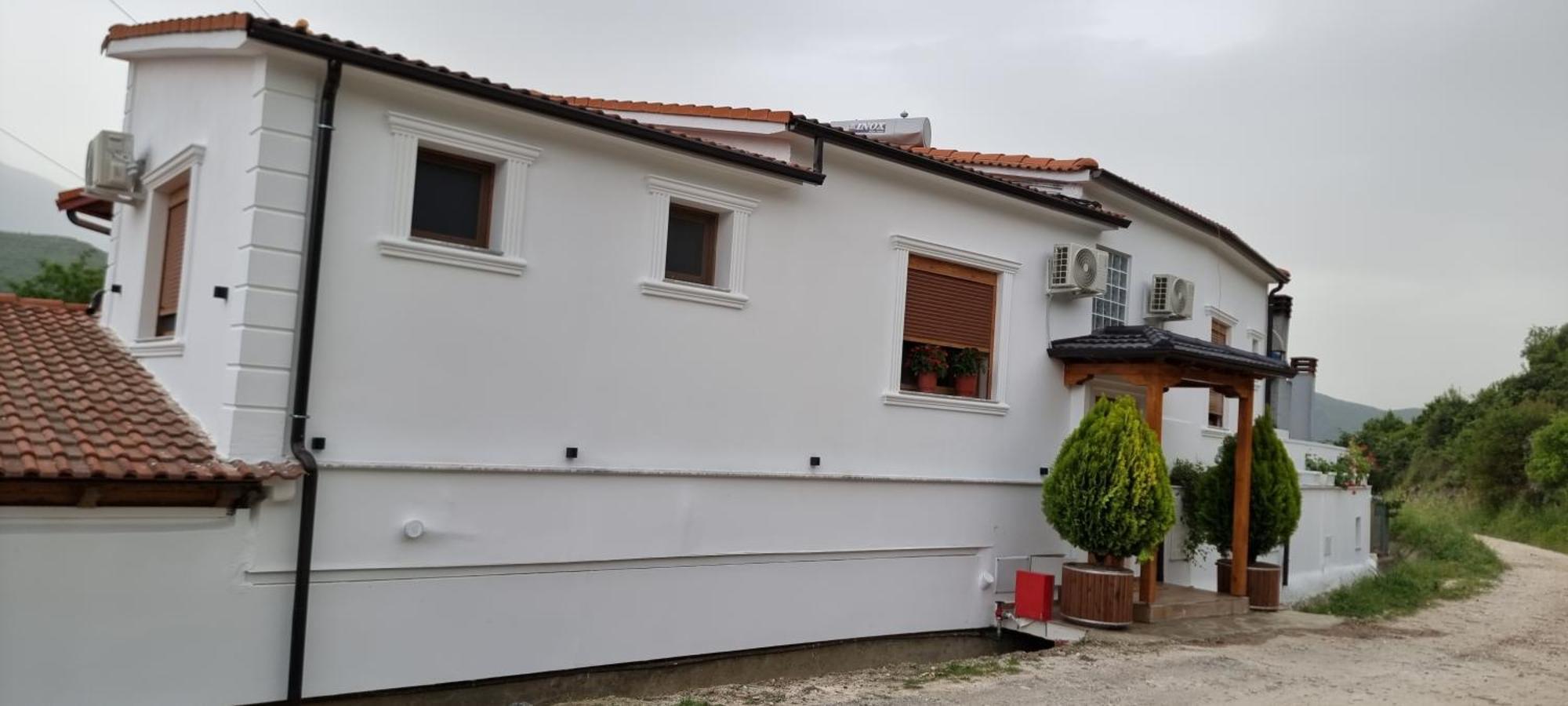 Salillari Guest House Берат Екстериор снимка