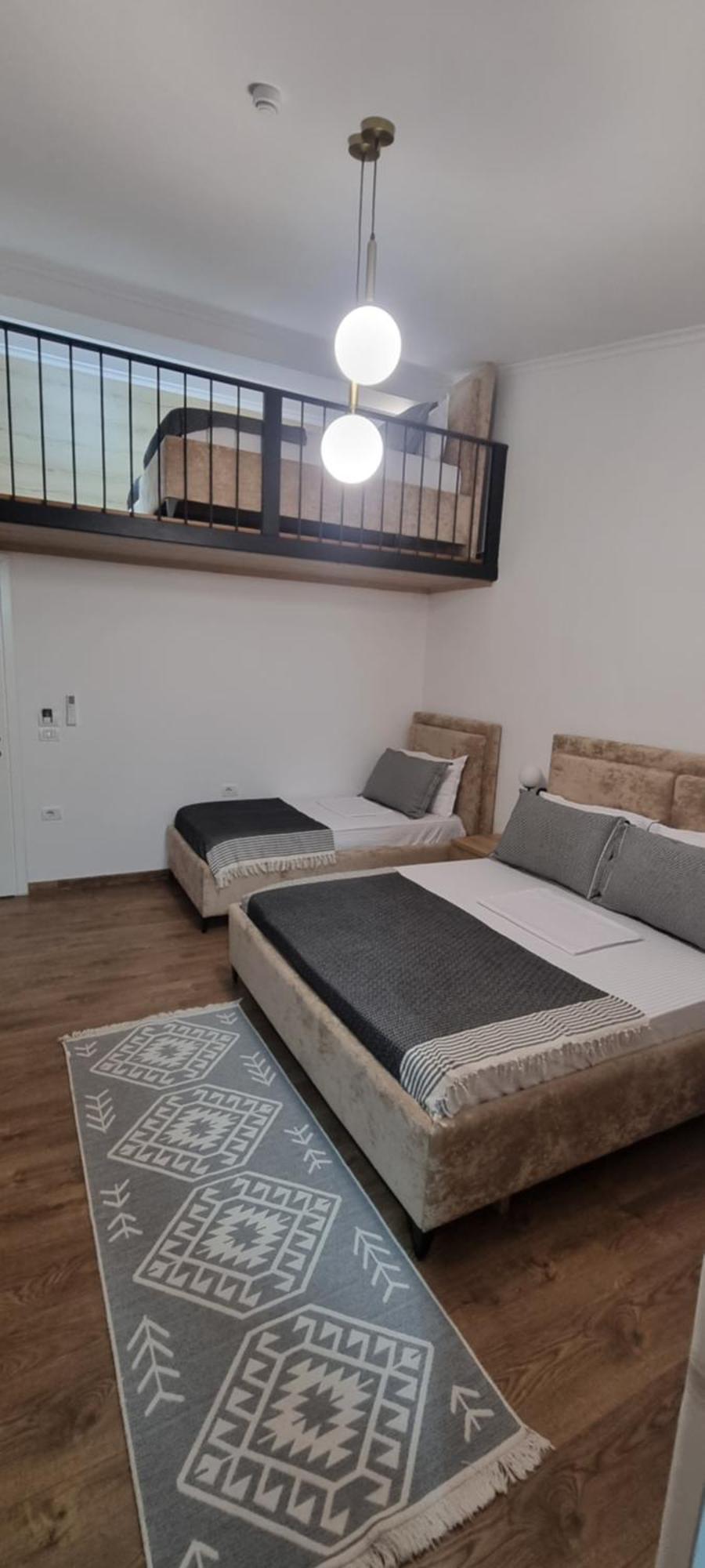Salillari Guest House Берат Екстериор снимка
