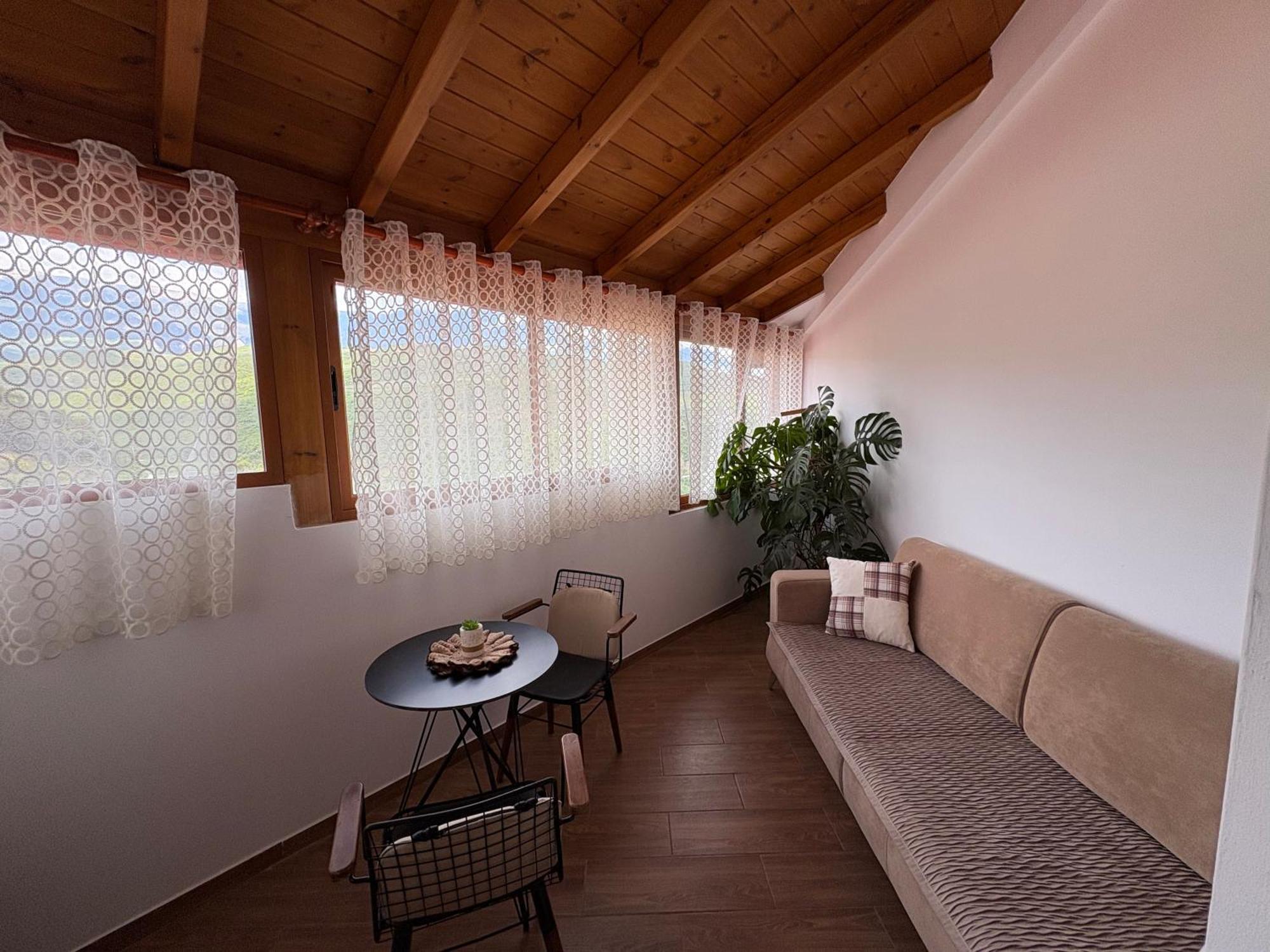 Salillari Guest House Берат Екстериор снимка